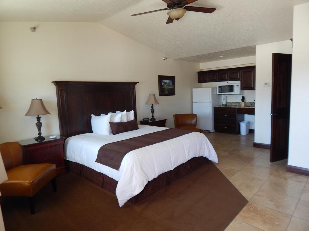 Winterton Suites Williston Exterior photo
